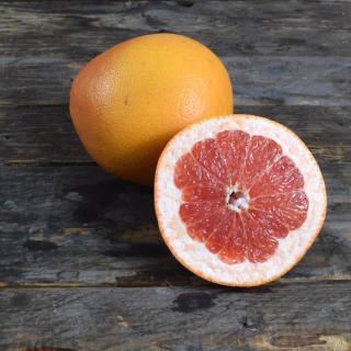 Grapefruit Star Ruby gelegt ´250g+