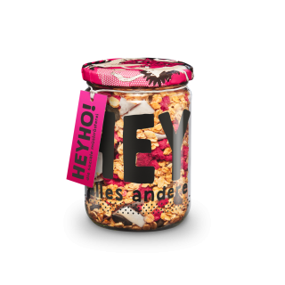 Granola mit Früchten